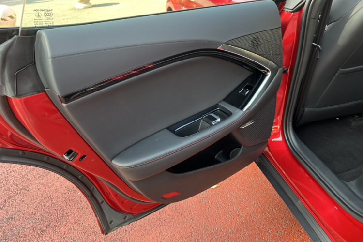 名爵 MG7 2023款 2.0T 自动Trophy+激擎耀世版中控内饰7003