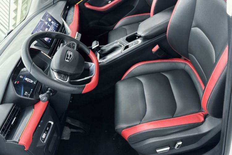 吉利汽车 帝豪S 2021款 1.4T CVT尊贵型中控内饰7004