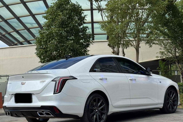 凯迪拉克CT4 2023款 25T 豪华型车身外观6005