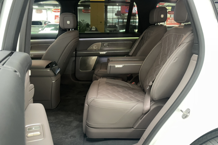 蔚来ES8 2026款 六座行政豪华版中控内饰7006