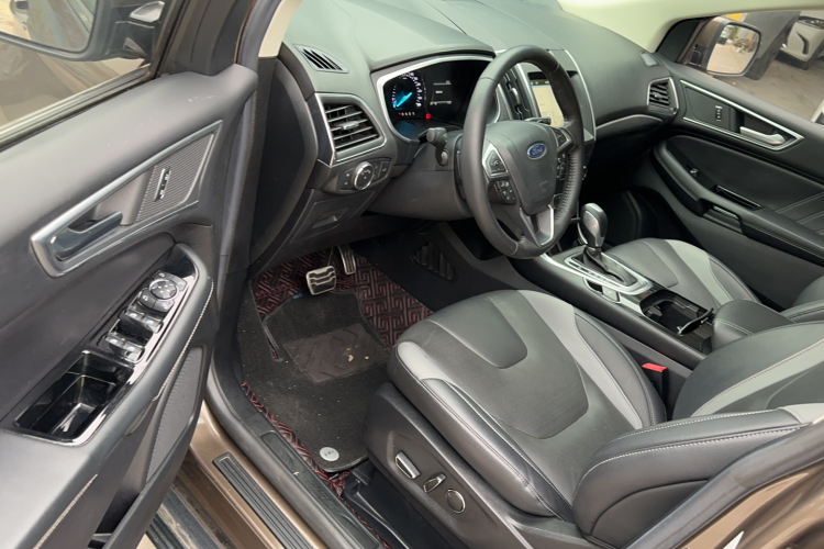 福特 锐界 2018款 EcoBoost 245 两驱运动型 7座中控内饰7002