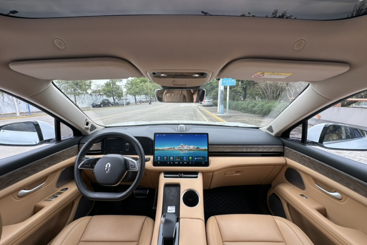 鸿蒙智行 问界M5 2022款 增程四驱至臻版局部细节16