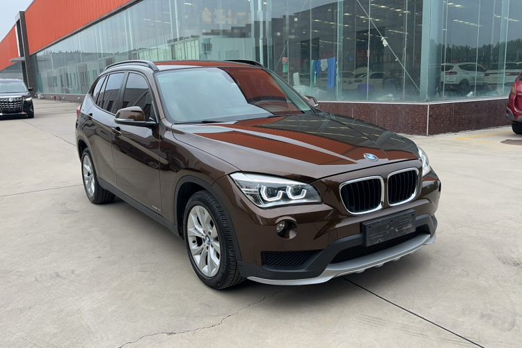 宝马X1 2014款 sDrive18i 时尚型车身外观6002