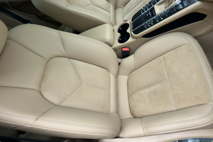 保时捷 2017款  Macan 2.0T中控内饰7007