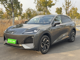 深蓝汽车 深蓝S07 2026款 550Ultra 华为乾崑ADS SE版