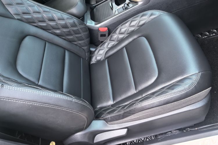 哈弗H6 2021款 1.5T 自动冠军版局部细节41