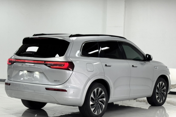 鸿蒙智行 问界M7 2024款 1.5T 智驾四驱Max版 5座车身外观6001