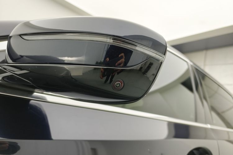 宝马5系新能源 2021款 535Le 先锋版M运动套装局部细节9014