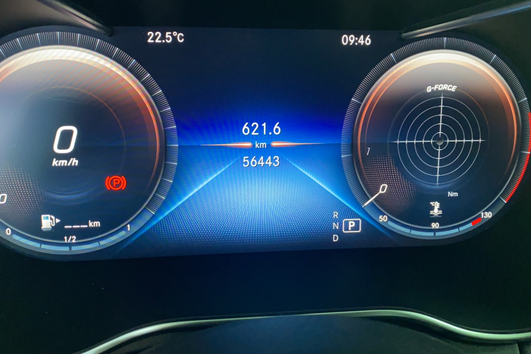 奔驰C级 2019款 改款 C 260 L 运动版中控内饰15