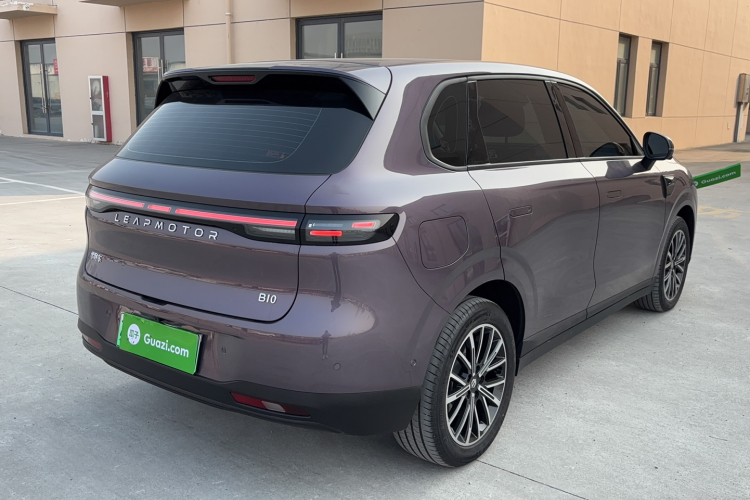 零跑汽车 零跑B10 2025款 510悦享版车身外观6004