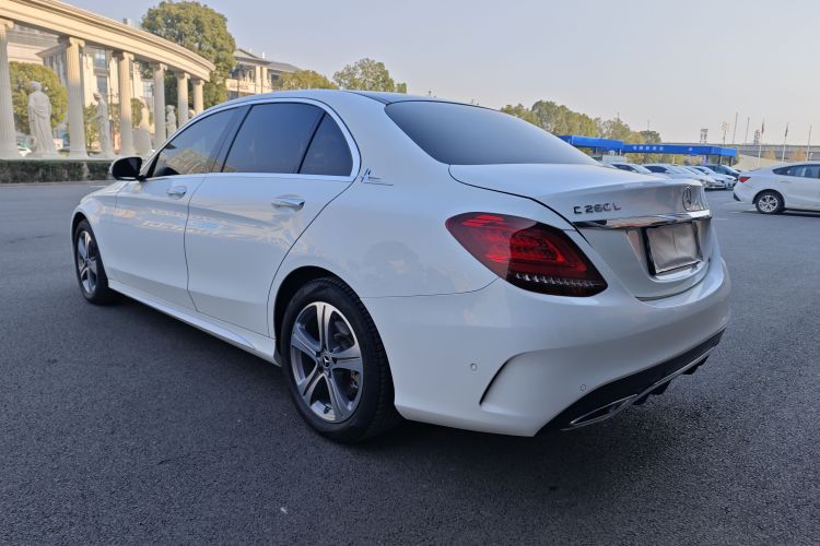 奔驰C级 2021款 C 260 L 运动版车身外观6004