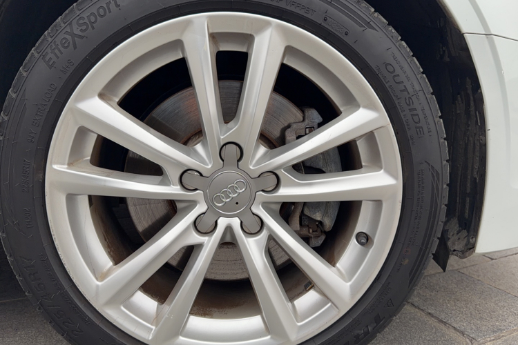 奥迪A3(进口) 2015款 Cabriolet 40 TFSI局部细节9005