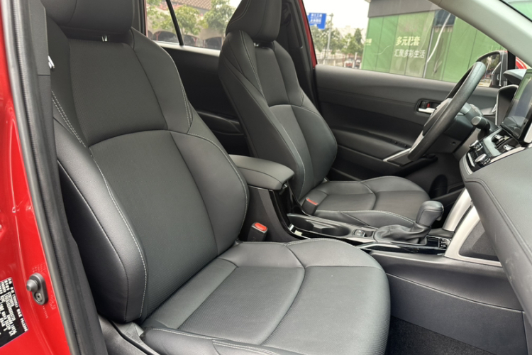 丰田 锋兰达 2022款 2.0L CVT豪华版局部细节41