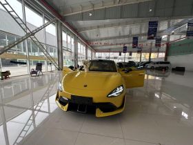 小米汽车 小米SU7 Ultra 2025款 Ultra