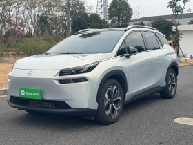 埃安 AION V 2021款 Plus 70 智享科技版 磷酸铁锂