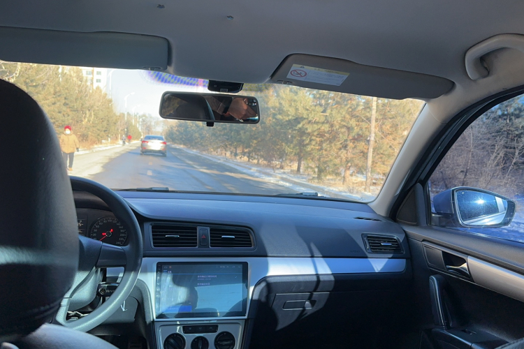 大众 朗逸 2013款 改款经典 1.6L 手动风尚版中控内饰7003