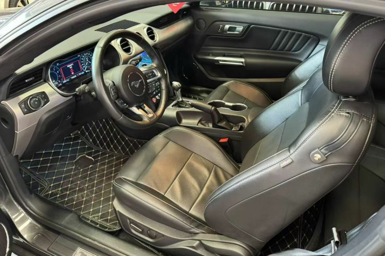 福特 Mustang 2020款 2.3L EcoBoost中控内饰7005