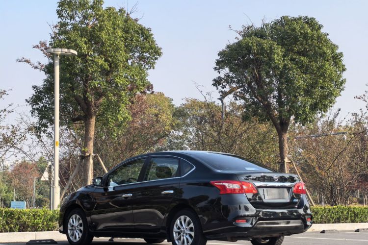 日产 轩逸 2019款 1.6XV CVT智联尊享版 国VI车身外观6006