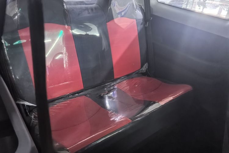 恒润汽车 恒润HRS1 2022款 经典型局部细节9007