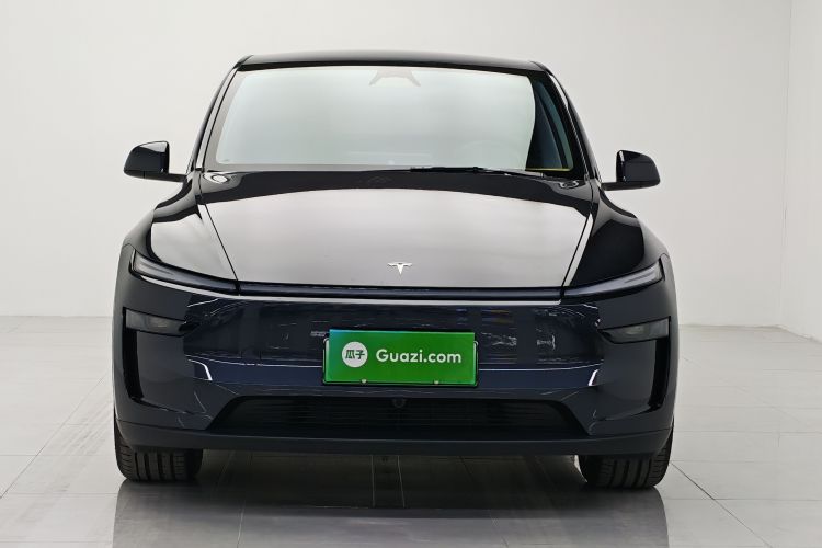 特斯拉 Model Y 2025款 长续航全轮驱动 首发版车身外观6008