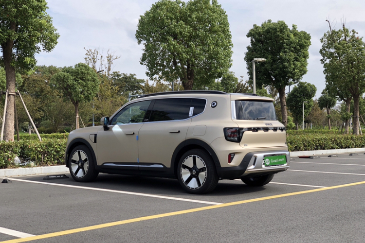 smart精灵#5 2024款 长续航奇旅 豪华版车身外观6005