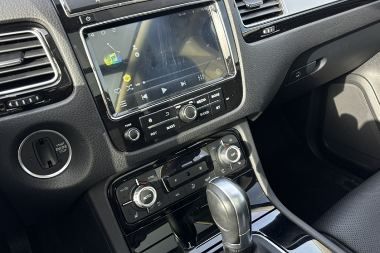 大众 途锐 2016款 3.0TSI 标配型局部细节16