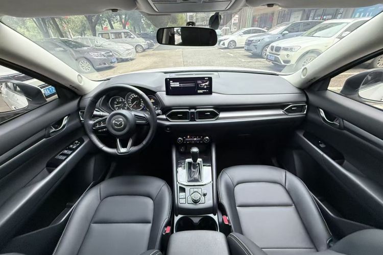马自达CX-5 2022款 2.0L 自动两驱舒适型中控内饰7002