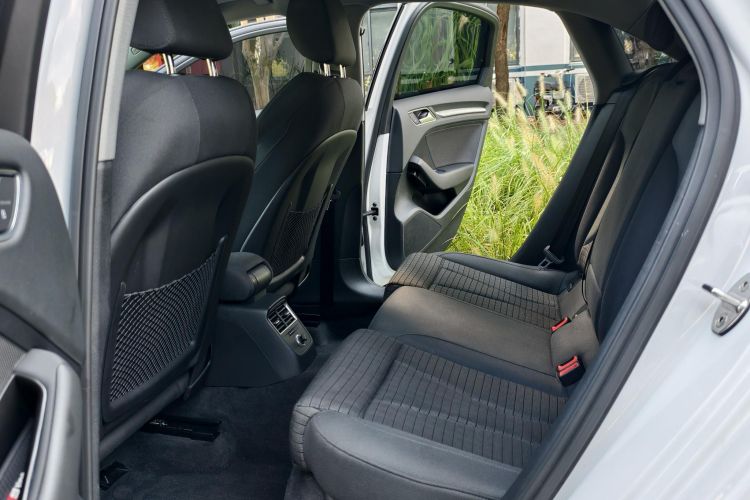 奥迪A3 2018款 30周年年型 Limousine 40 TFSI 运动型中控内饰7001