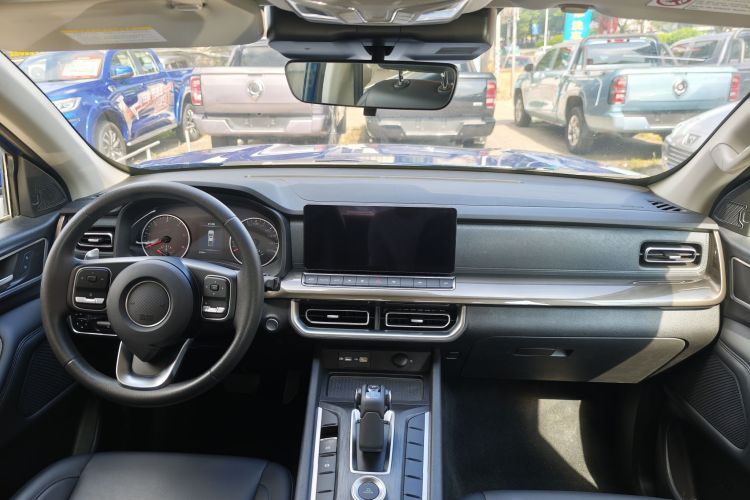 长城 炮 2023款 2.0T商用版自动柴油四驱精英型长箱GW4D20M中控内饰7001