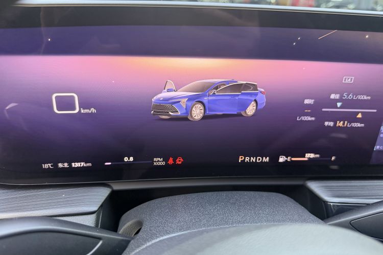 别克 君越 2026款 白金艾维亚版中控内饰15