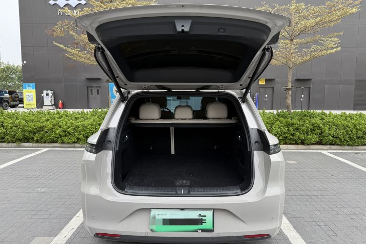 理想汽车 理想L6 2024款 Pro局部细节23