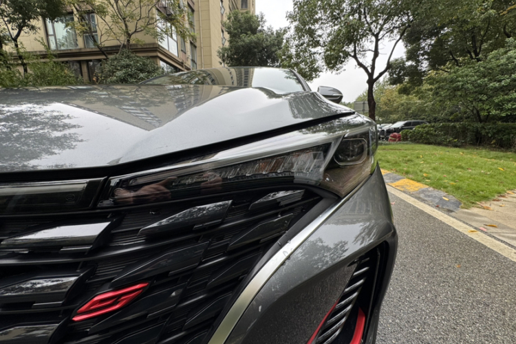 长安 逸动 2024款 PLUS 蓝鲸NE 1.4T GDI DCT高能版局部细节36