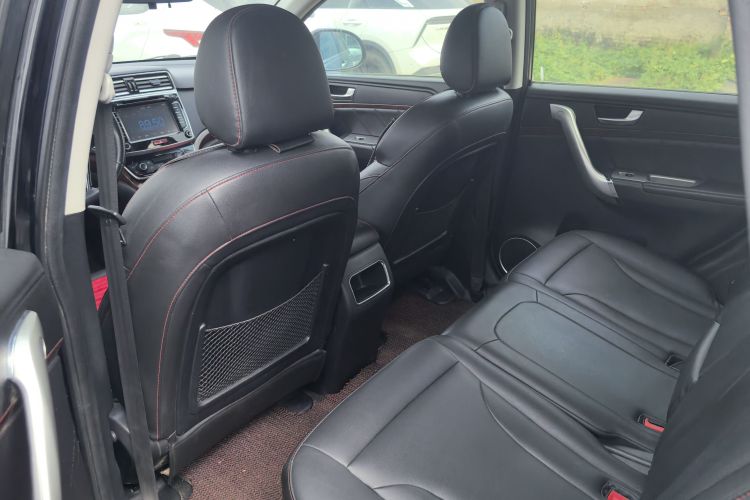 哈弗H6 2015款 改款 运动版 1.5T 手动两驱精英型局部细节22