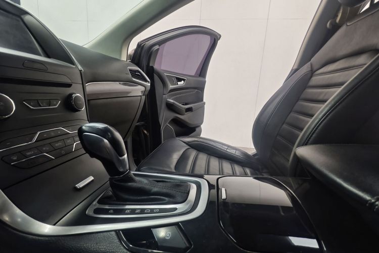 福特 锐界 2016款 EcoBoost 245 四驱豪锐型 7座中控内饰7005