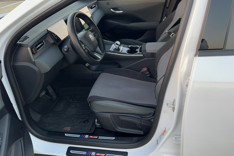 比亚迪 秦PLUS 2025款 DM-i 智驾版 55KM领先型局部细节19