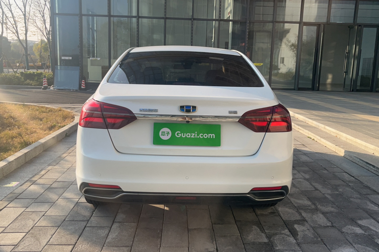 吉利汽车 帝豪 2018款 1.5L CVT尊贵型车身外观6004