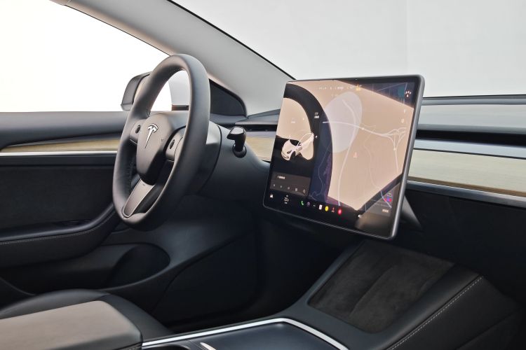 特斯拉 Model 3 2021款 标准续航后驱升级版 3D6中控内饰7002