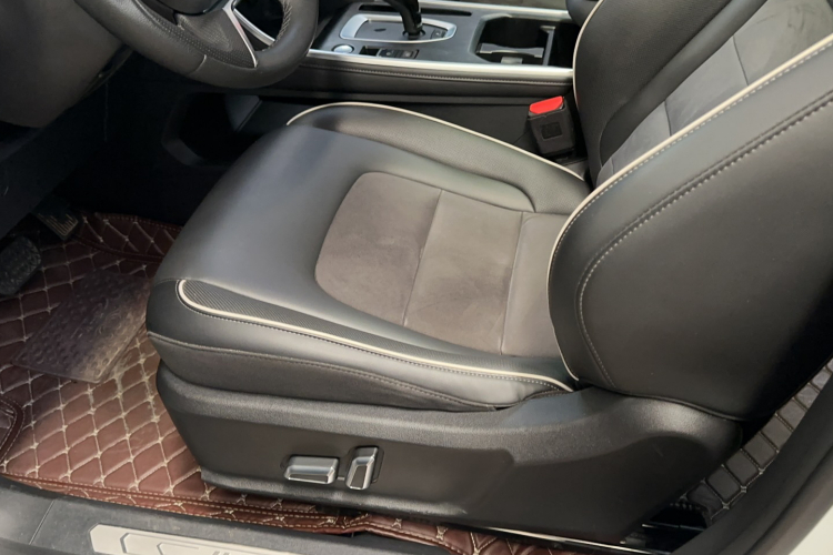 哈弗H6 2021款 国潮版 1.5GDIT 自动豪华版中控内饰7006