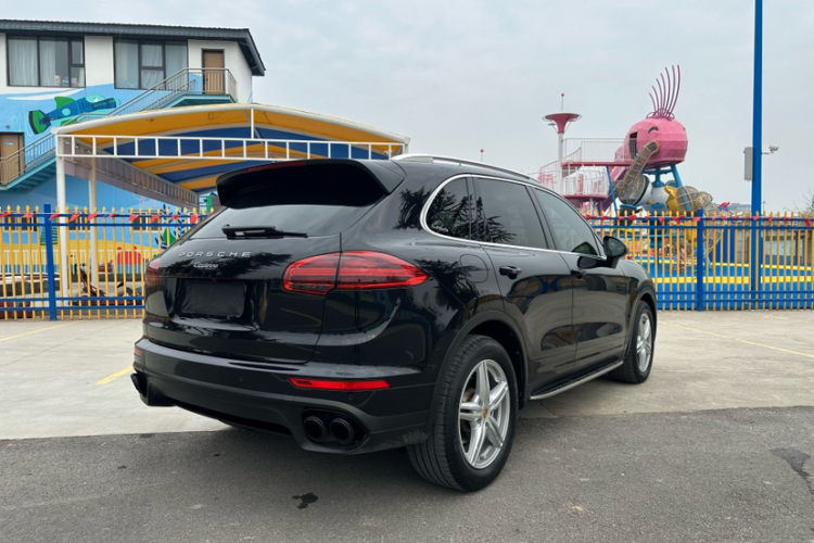 保时捷 2015款 Cayenne 3.0T车身外观6005