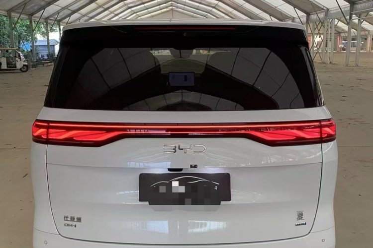 比亚迪 夏 2025款 DM-i 1.5T 180km 超越型车身外观6003