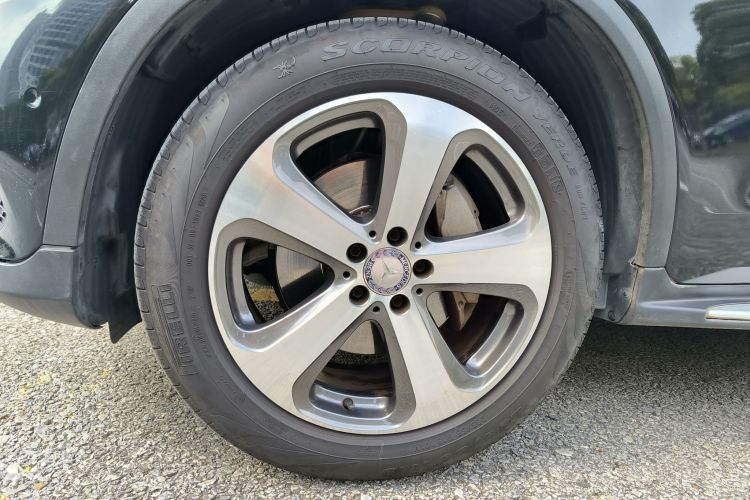 奔驰GLC 2016款 GLC 260 4MATIC 豪华型车身外观6008