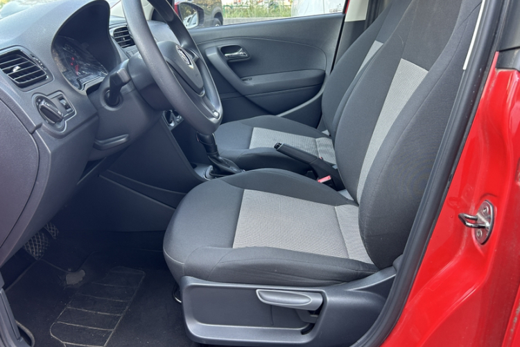 大众 Polo 2018款 1.5L 自动安驾型中控内饰7006