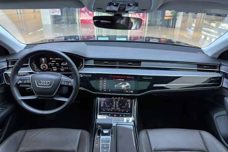 奥迪A8 2018款 A8L 55 TFSI quattro投放版精英型中控内饰7005