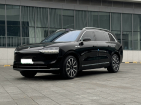 鸿蒙智行 问界M9 2024款 增程 Max版 52kWh 5座版