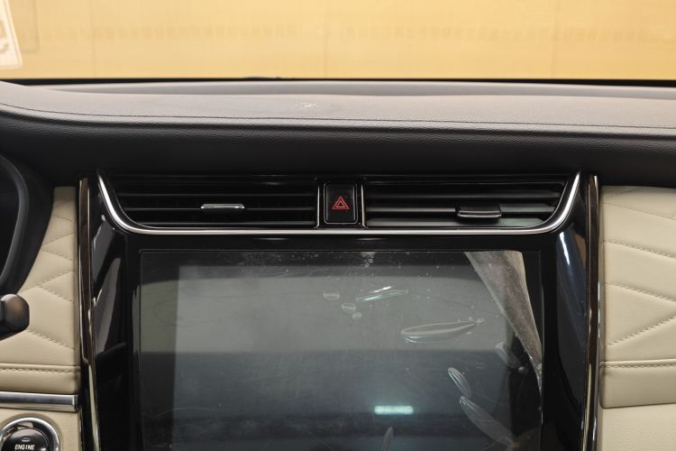 长安欧尚科尚 2019款 1.5T 自动智能型 国VI中控内饰7011