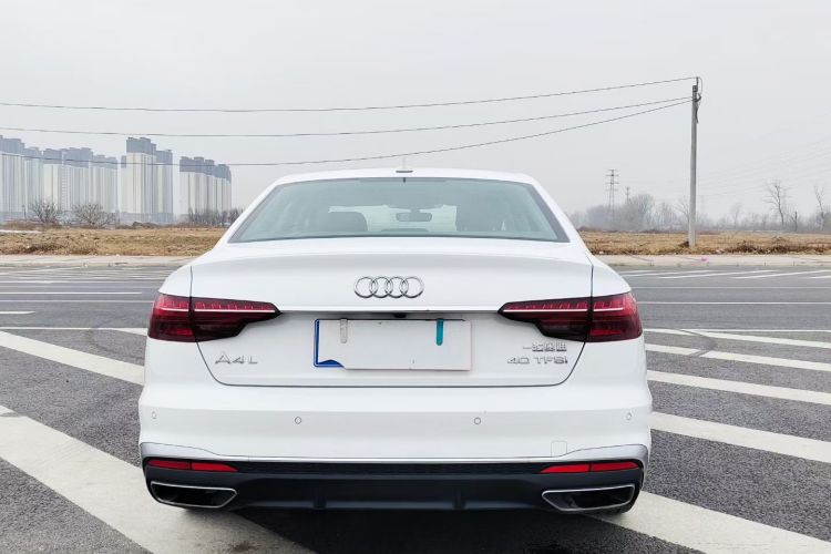 奥迪A4L 2023款 40 TFSI 时尚动感型车身外观6006