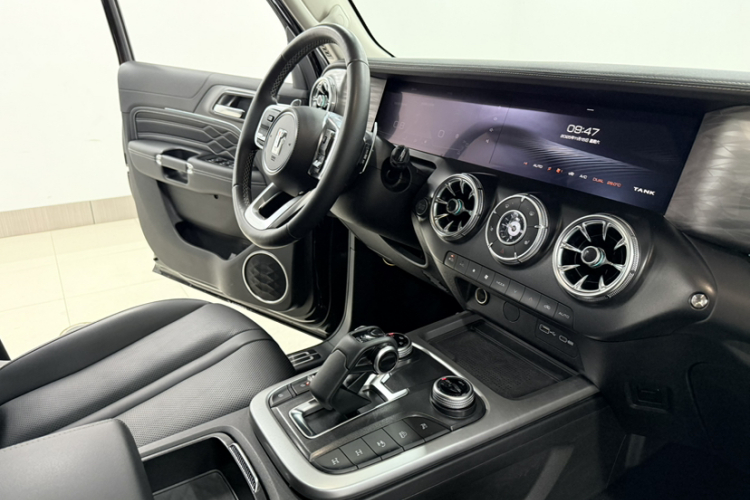 坦克300 2024款 2.0T 征服者局部细节16