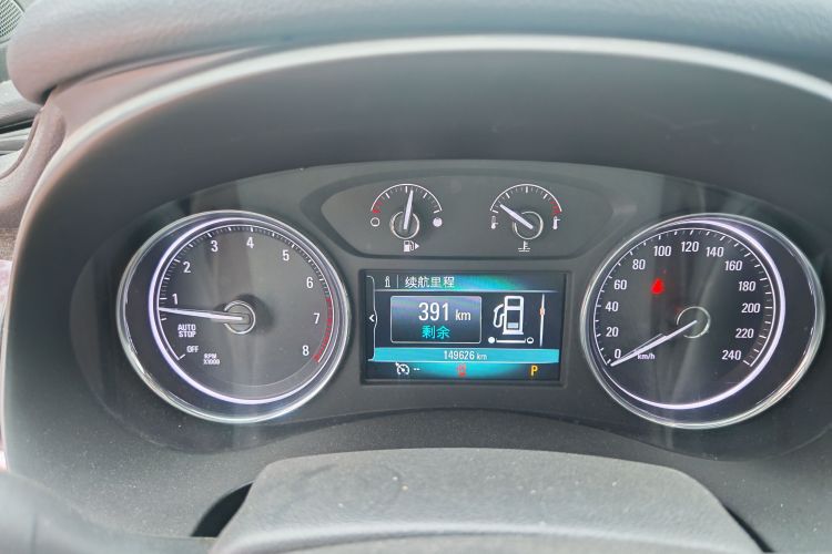别克 君越 2016款 20T 精英型中控内饰15