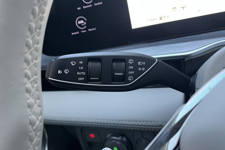 星途瑶光 2023款 400T 四驱奢享版中控内饰7010