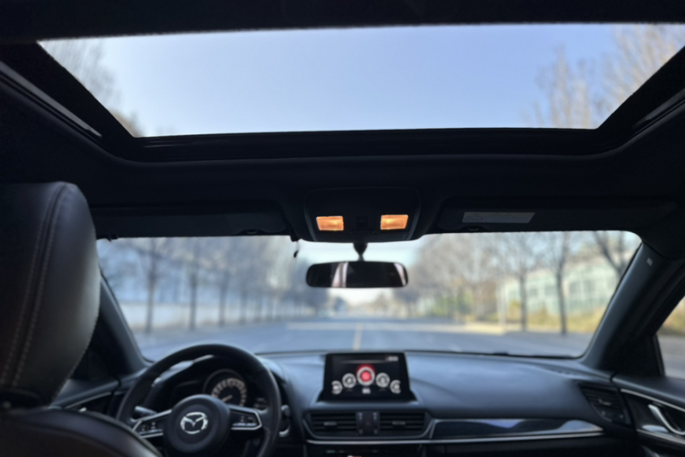 马自达CX-4 2021款 2.0L 自动两驱蓝天活力版局部细节22